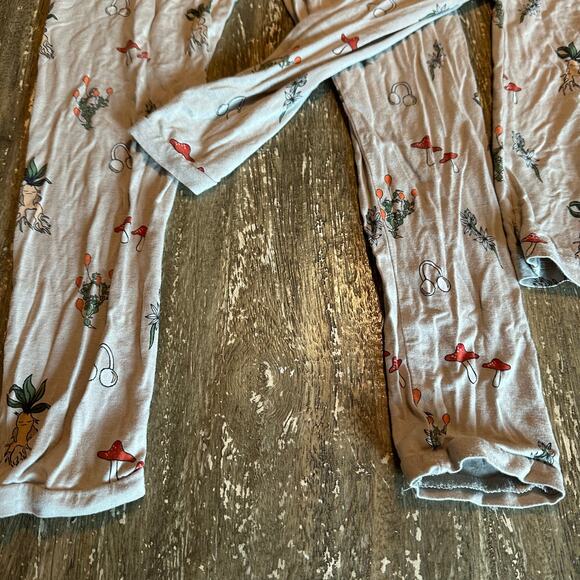 Kid’s Kyte Baby Bamboo Harry Potter 2-Pice Pajama Set Tan, Size 7T - Picture 3 of 5